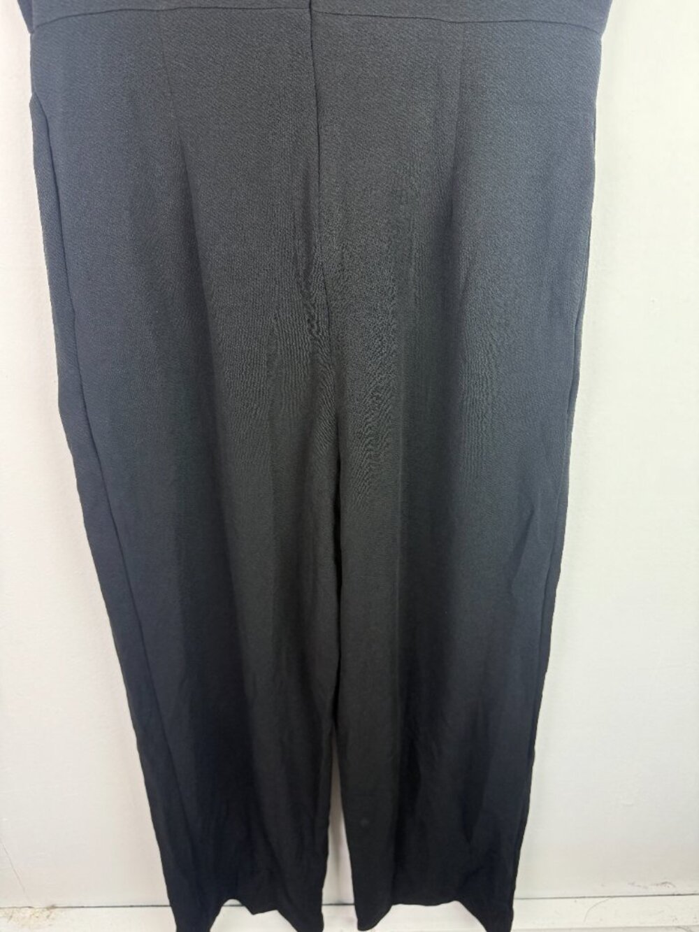 NWT Cupshe Wide Leg Sleeveless Button Jumpsuit Black Size Large L NEW - Picture 9 of 10